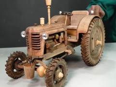 親手打造1946年款Zetor 25拖拉機木制模型，重溫經(jīng)典設計！